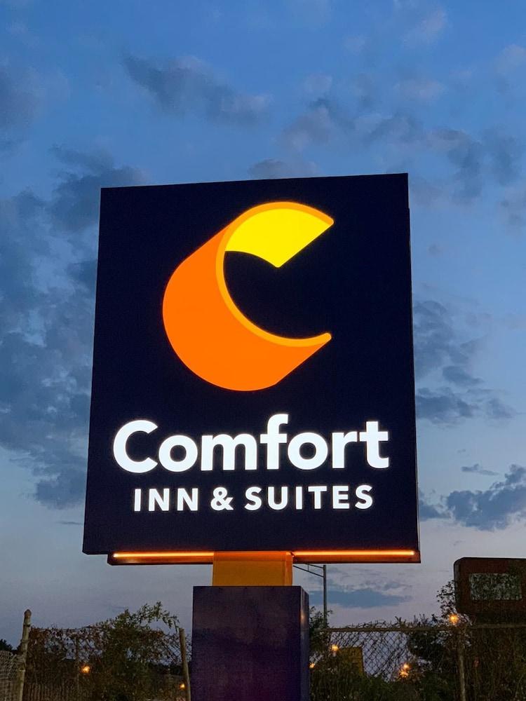 Comfort Inn & Suites East Hartford - Hartford Exteriör bild