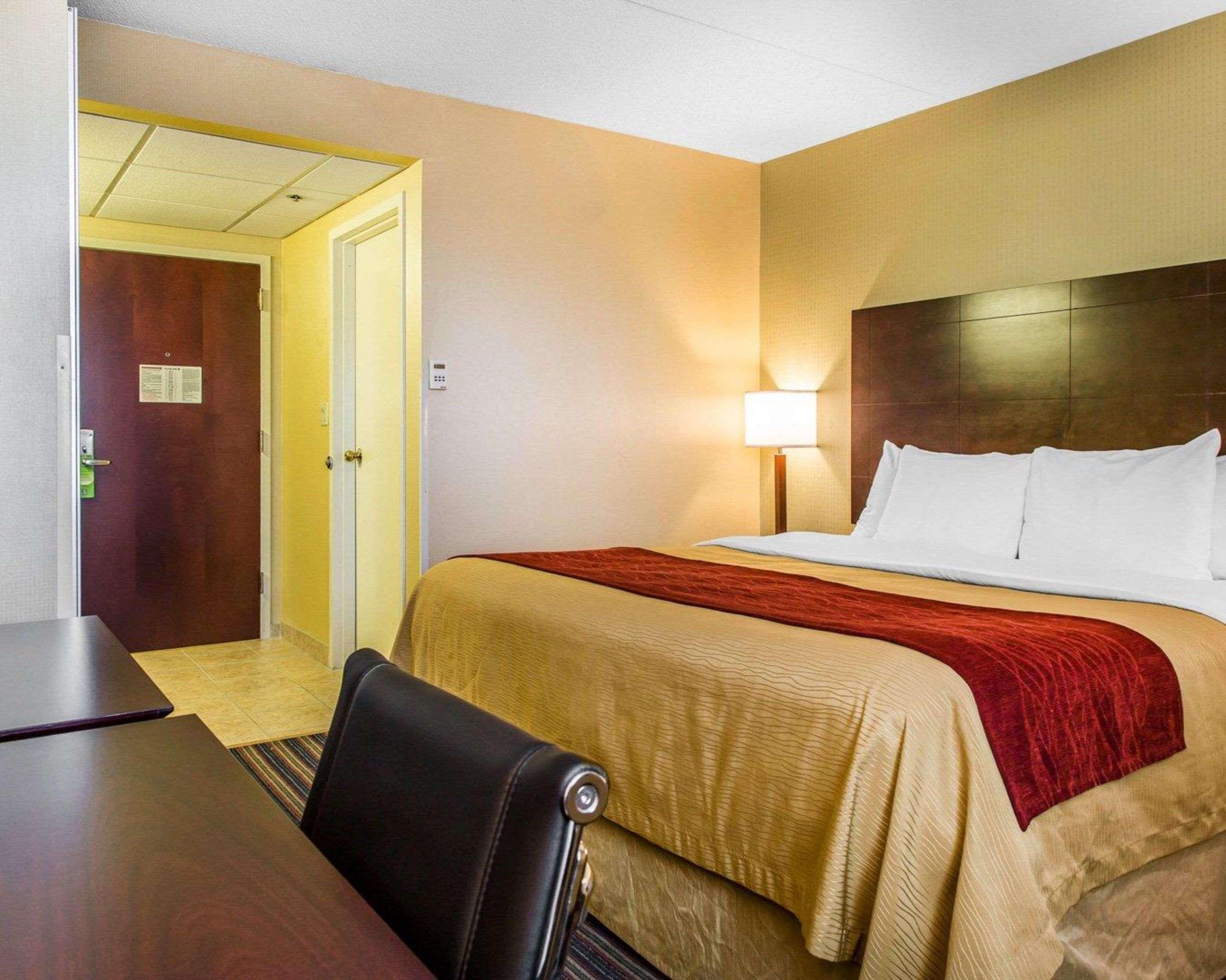 Comfort Inn & Suites East Hartford - Hartford Exteriör bild