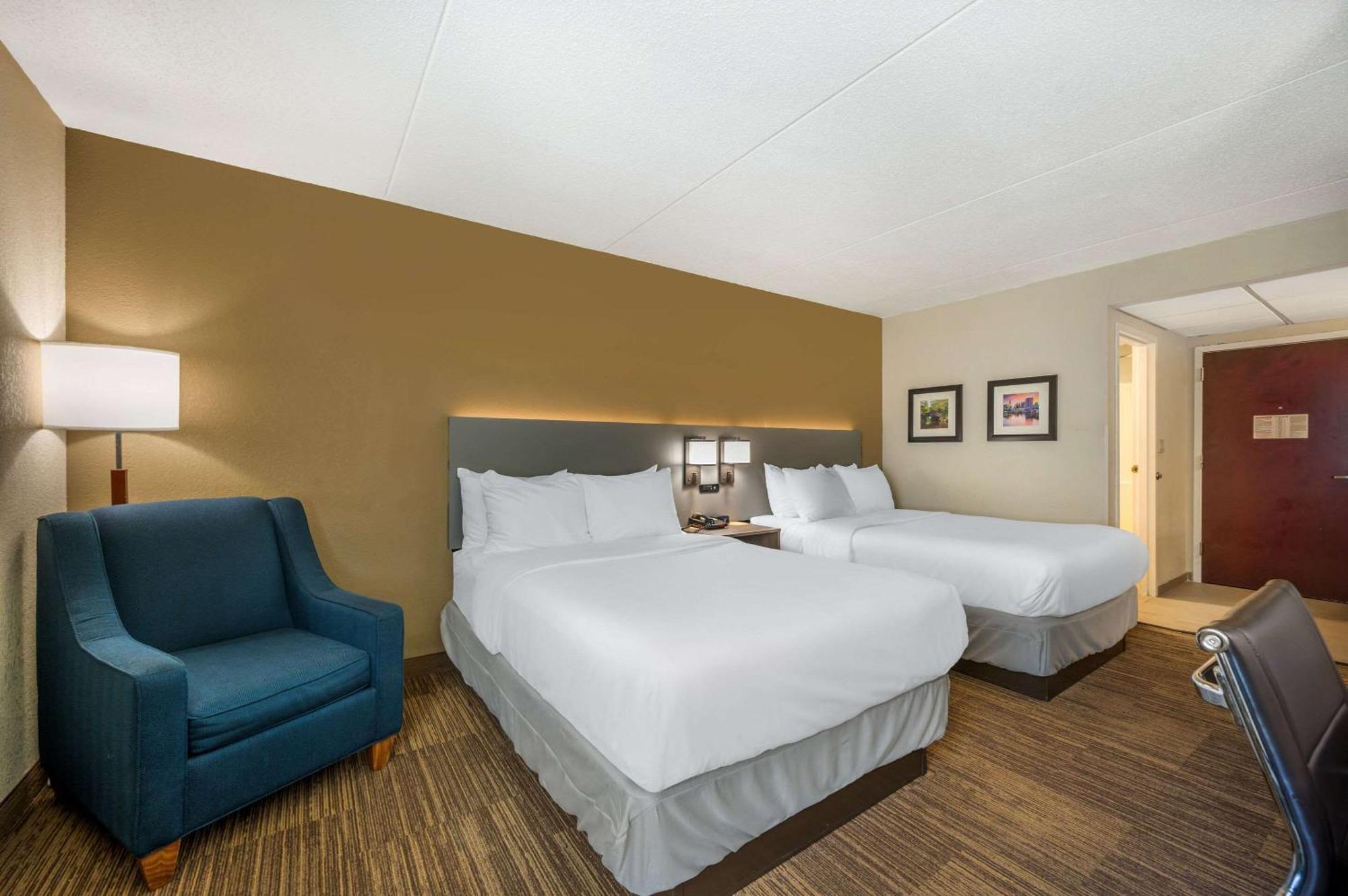 Comfort Inn & Suites East Hartford - Hartford Exteriör bild