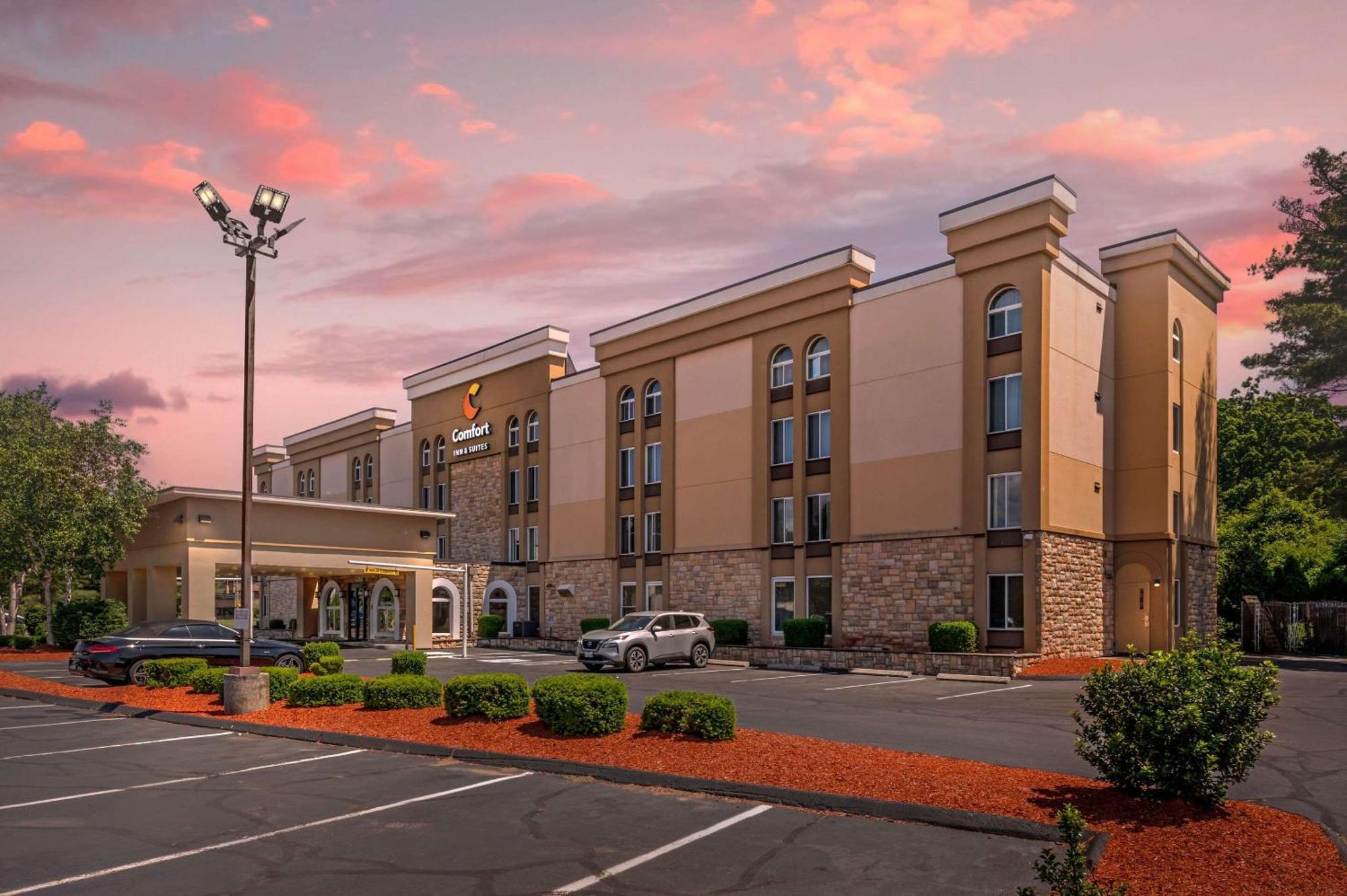 Comfort Inn & Suites East Hartford - Hartford Exteriör bild